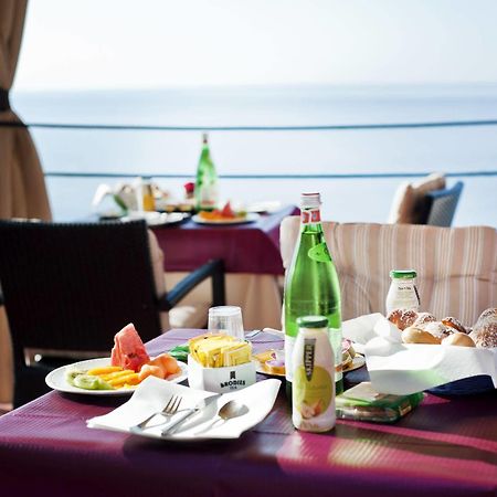 Hotel Villa Iulia Ventotene Bagian luar foto