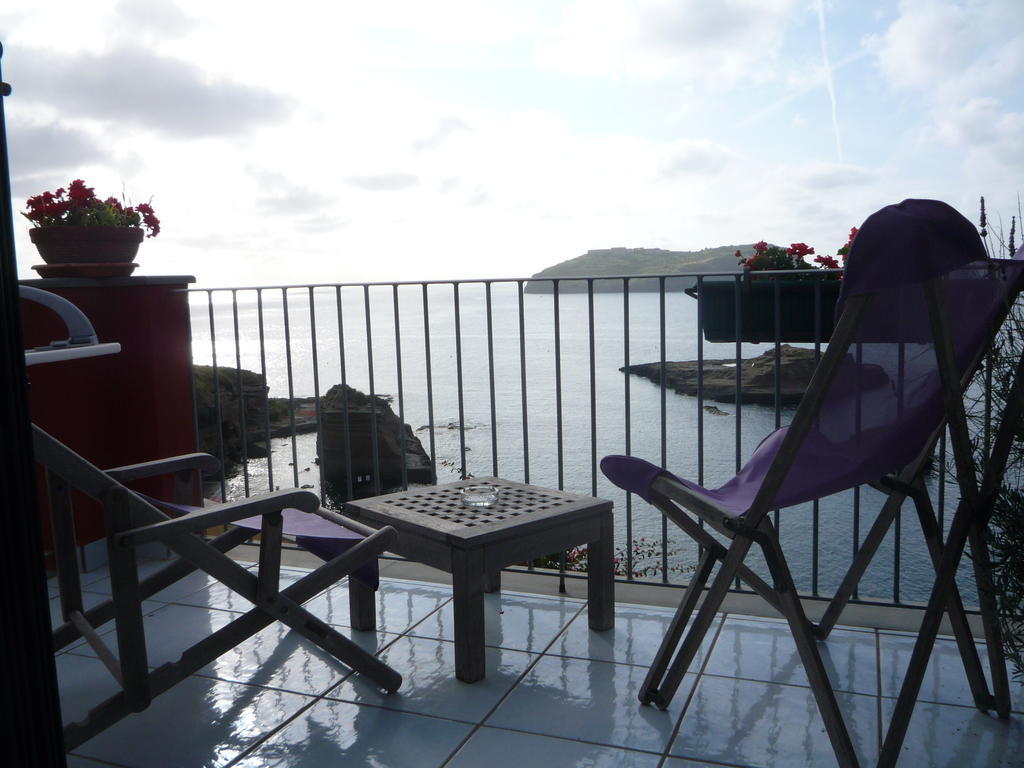 Hotel Villa Iulia Ventotene Ruang foto